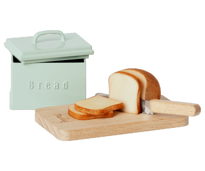 Bread box and Knife Set, Miniature