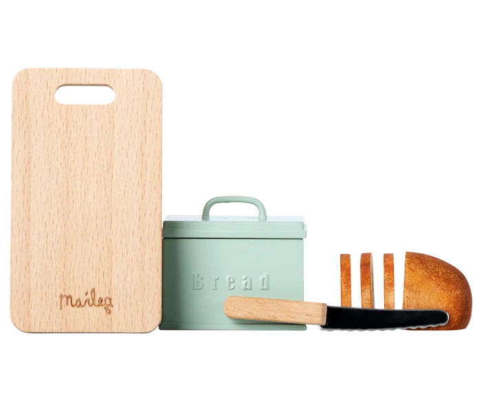 Bread box and Knife Set, Miniature