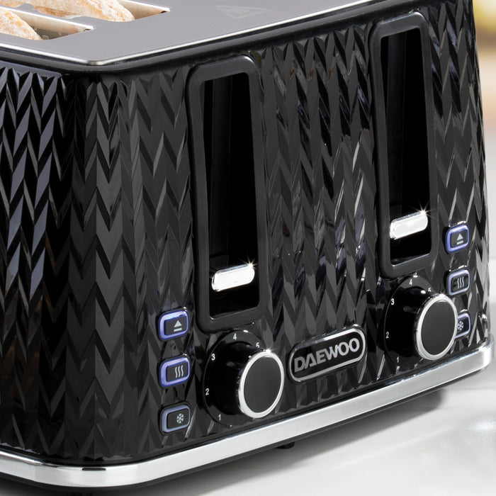 Daewoo Black Argyle 4 Slice Toaster