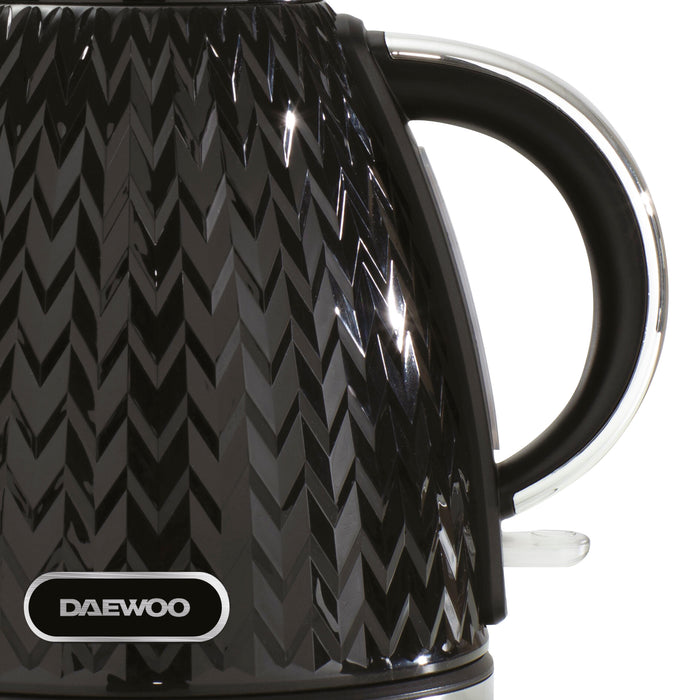 Daewoo Black Argyle Kettle & 4 Slice Toaster Set