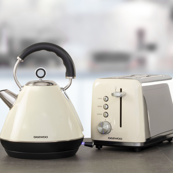 Daewoo Cream Kensington Pyramid Kettle & 2-Slice Toaster Set