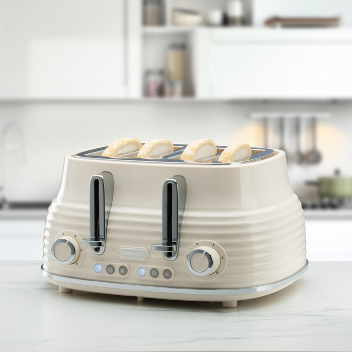 Daewoo Cream Sienna 4 Slice Toaster