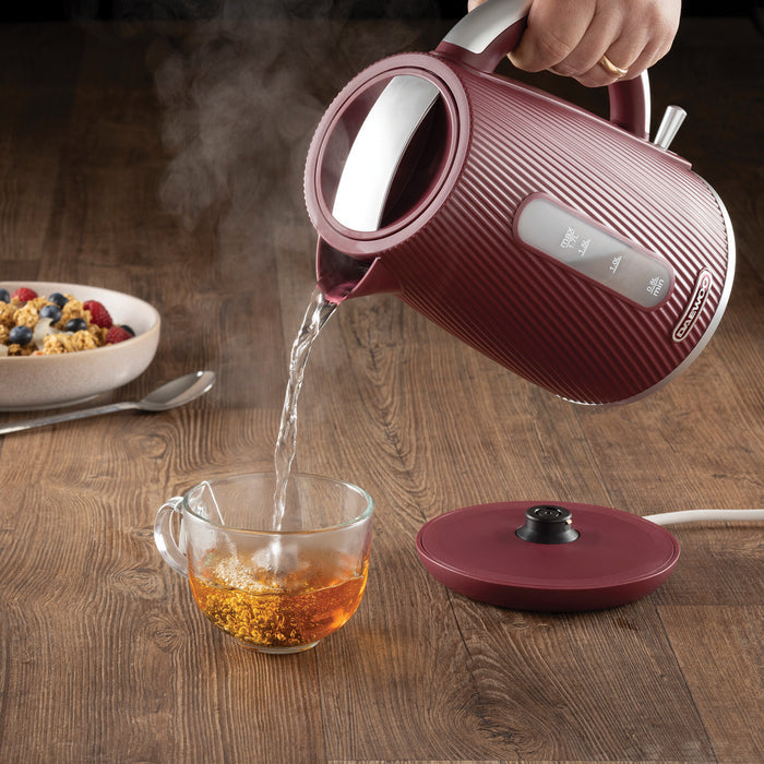 Daewoo Ruby Red Cascade Jug Kettle & 2-Slice Toaster Set
