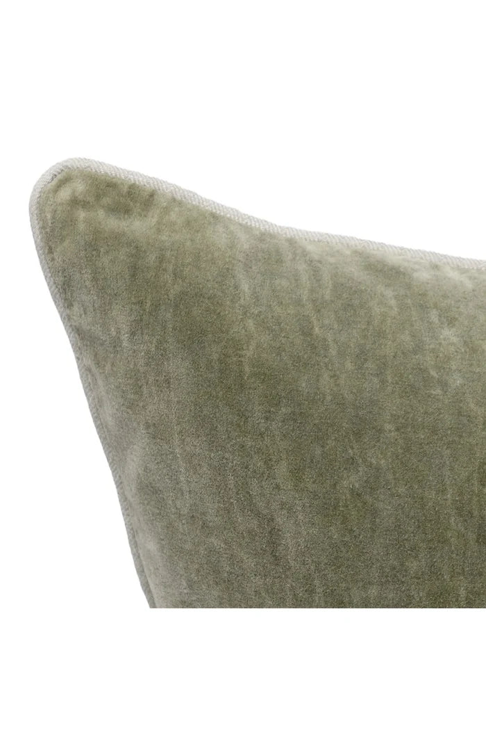Heirloom Velvet Pillow - 22"x22"