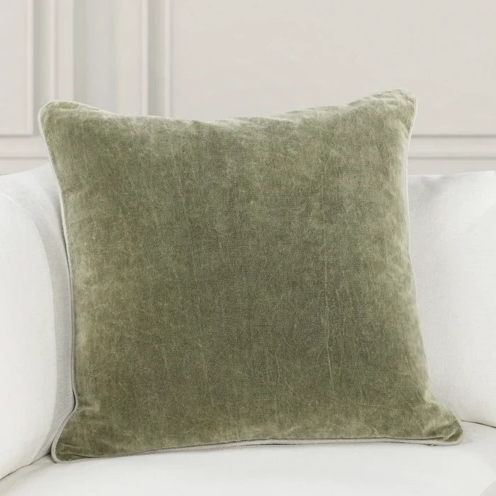 Heirloom Velvet Pillow - 22"x22"