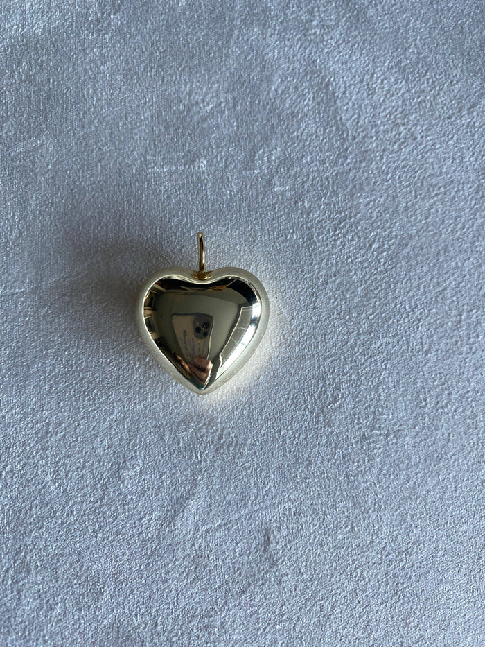 Puffy Heart Charm: Gold