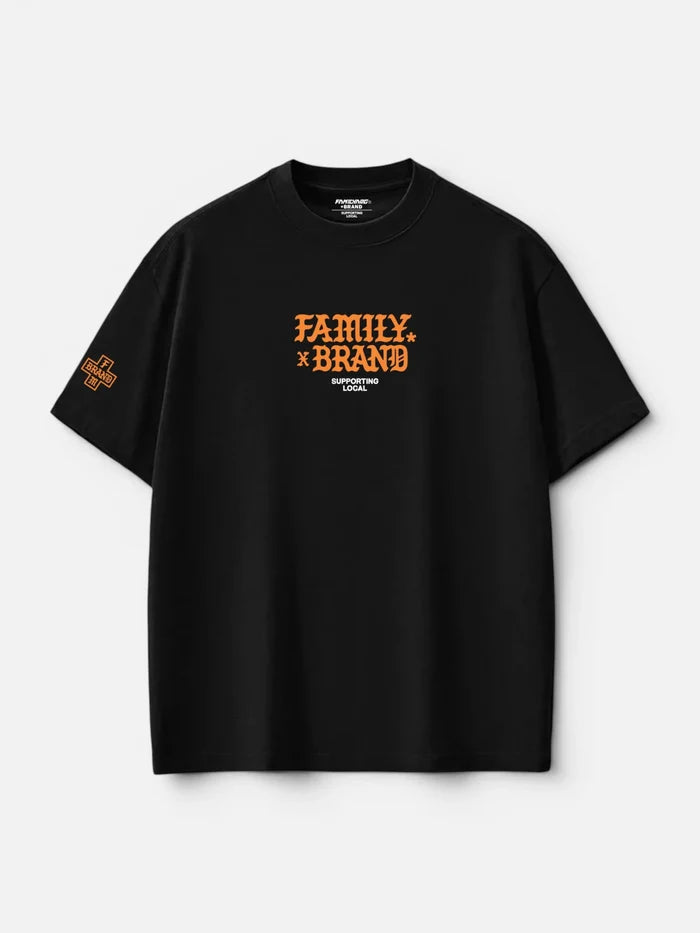 Remera Familyarg x Brand & Co Orng Pirate Negro