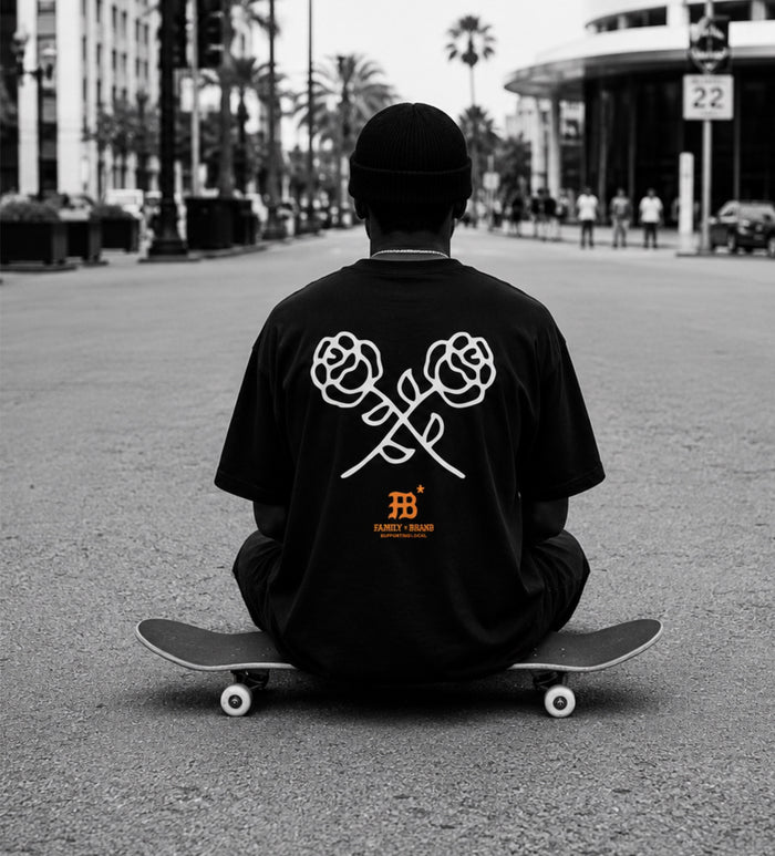 Remera Familyarg x Brand & Co Orng Pirate Negro
