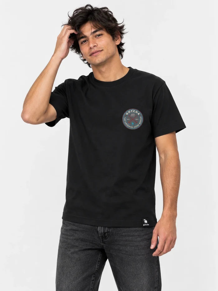 Remera Gotcha Stamp Negro — vista principal