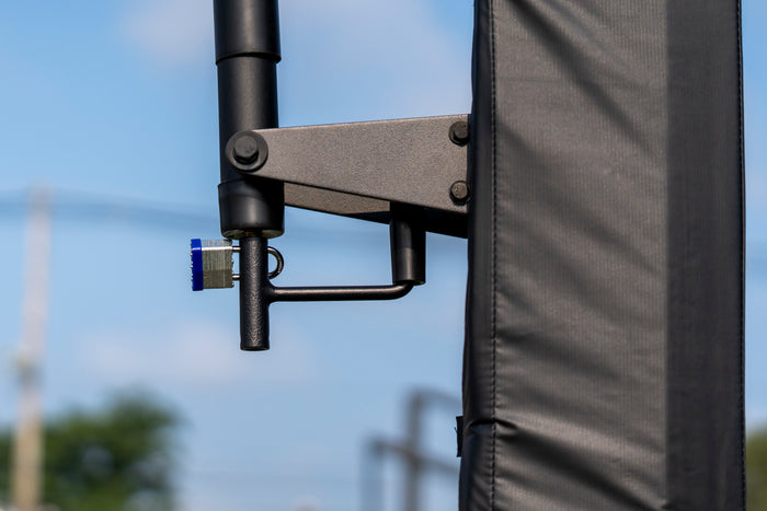 actuator handle with lock