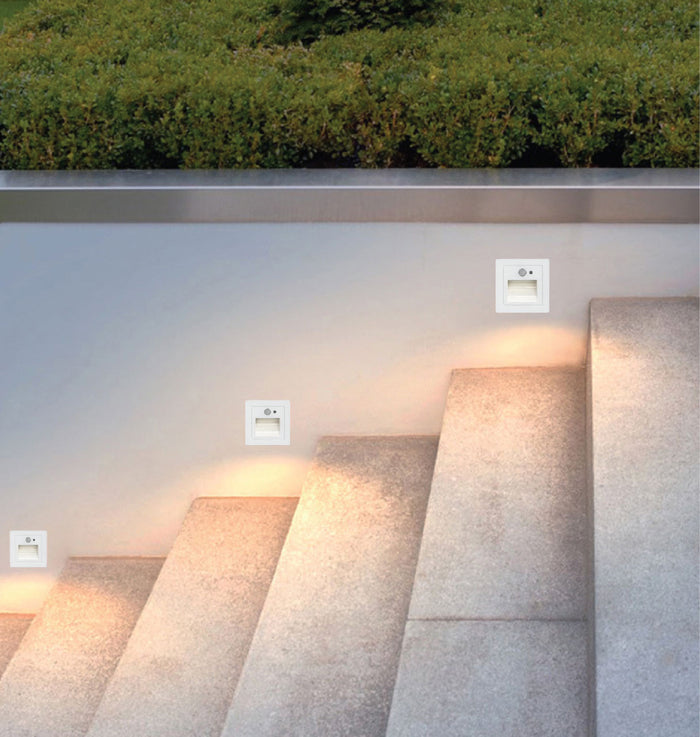 Step Light A223