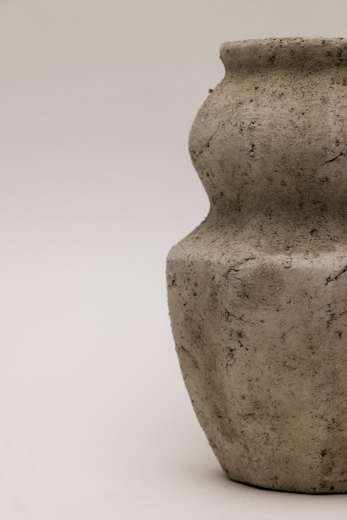 Toullon Vase - White Cement